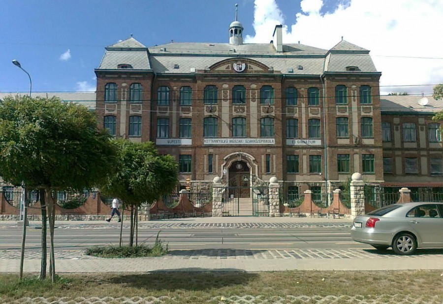 Majdnem egy teljes osztályt megbuktattak egy budapesti szakközépiskolában